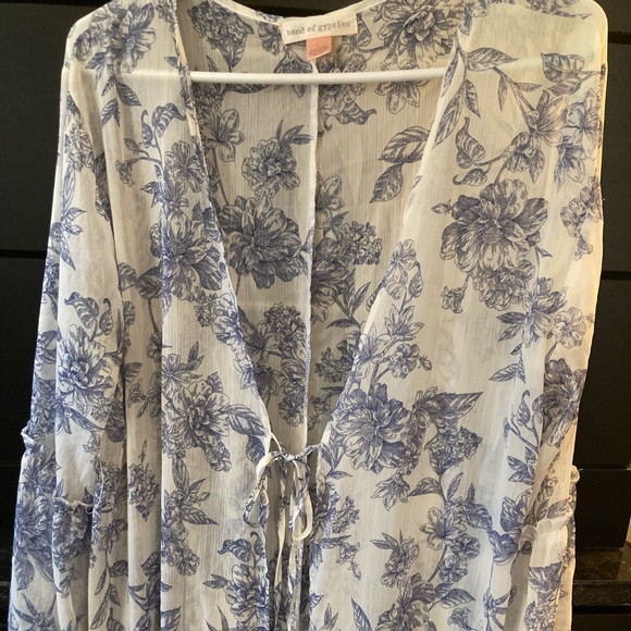 Boho band of gypsies fly away/swim suit cover - Picture 1 of 7